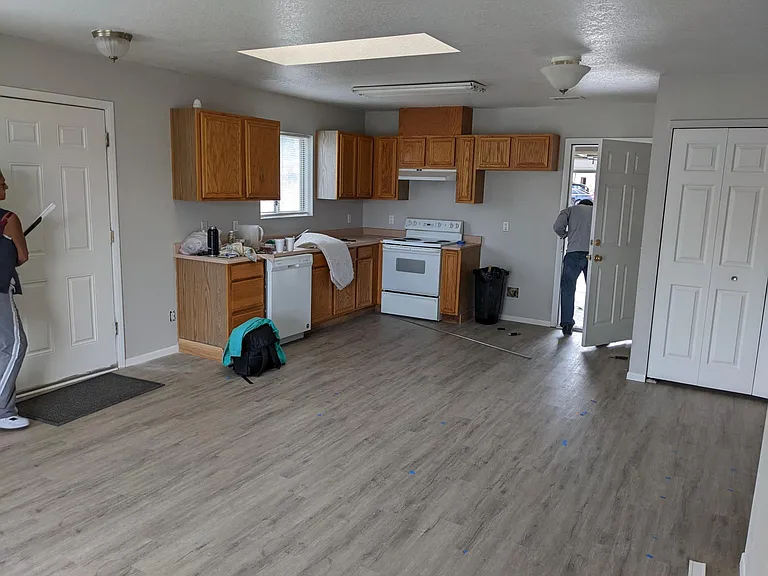 3960 E Valley Ln #C — Photo 7