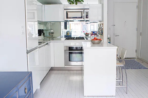 Sold by Corcoran | media 12