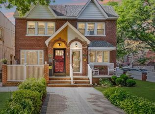 8504 133rd Ave, Ozone Park, NY 11417