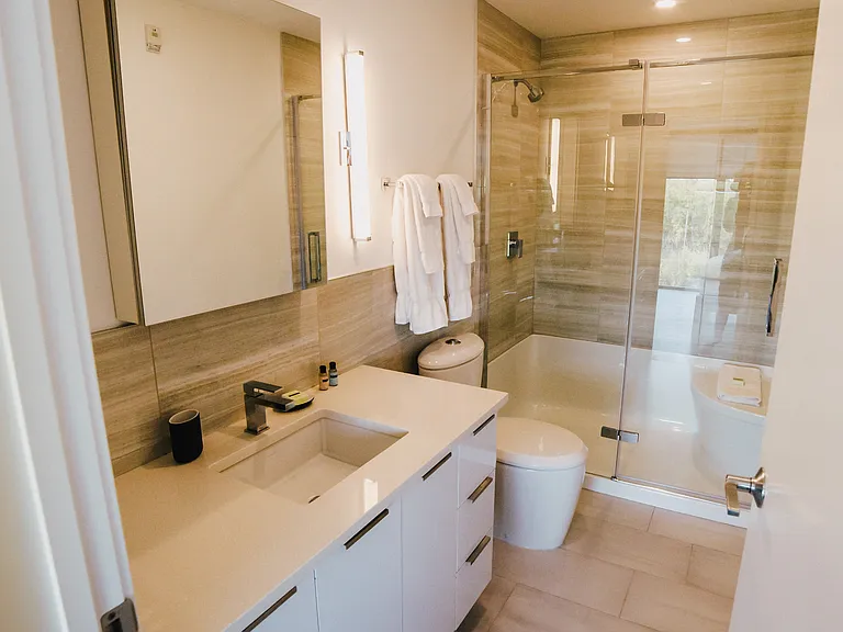 835 Sterling Lyon Pkwy — Photo 36