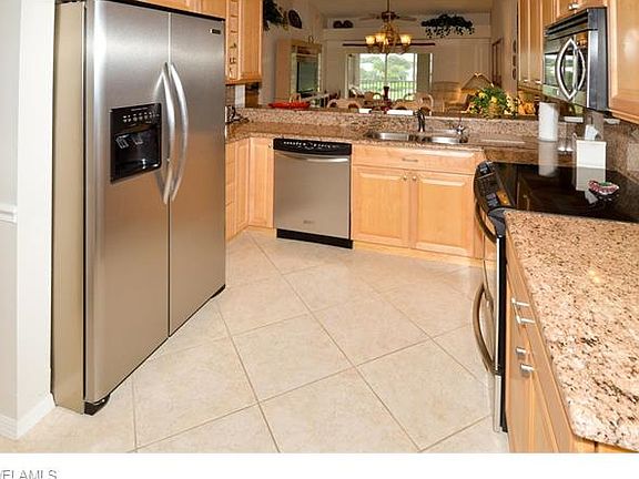 5th image of 14291 Hickory Links Ct APT 1523
