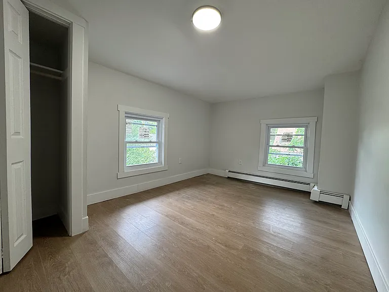 55 Thompson St #2L — Photo 7