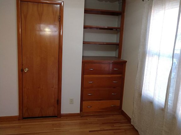 5. 426 S Sheridan, Dining Room (2)