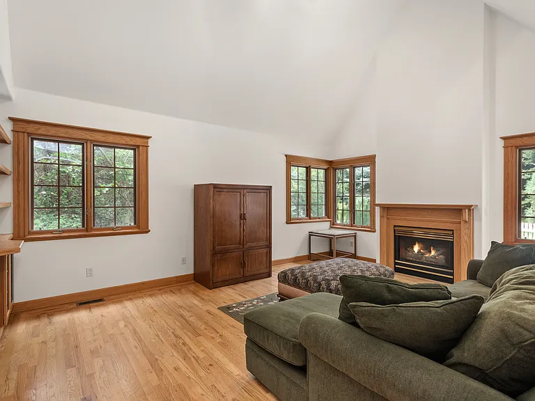 180 River Oaks Ln — Photo 7