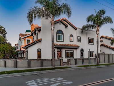 502 10th St, Huntington Beach, CA, 92648