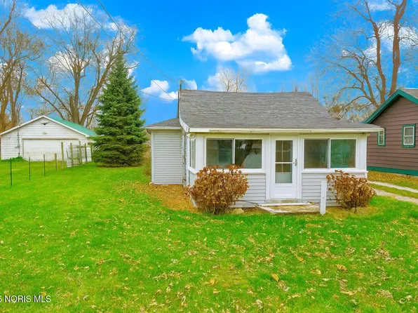 11944 Corduroy Rd, Curtice, OH 43412