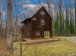 702 N Ivey Ave, Siler City, NC 27344