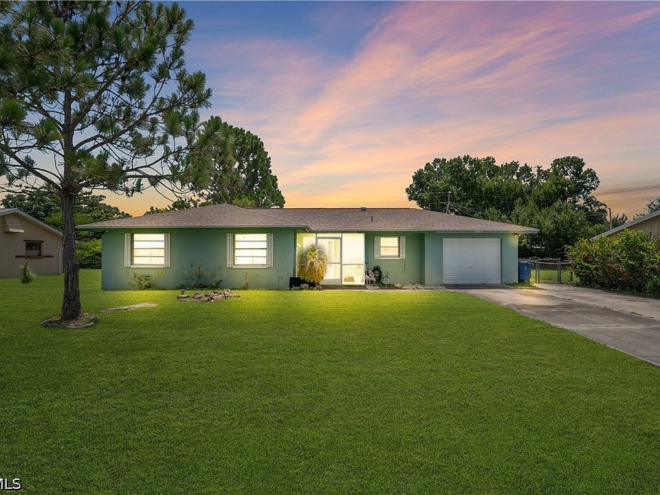1st image of 2202 Parkview Dr
