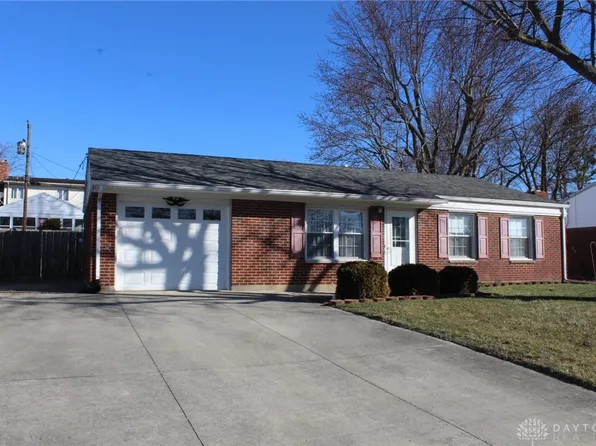326 Marion Dr, Greenville, OH 45331