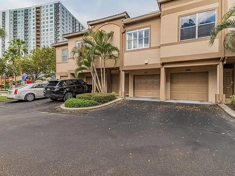 811 Normandy Trace Rd — Photo 17