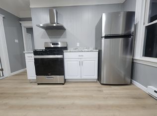 59 Everard St #3, Worcester, MA 01605