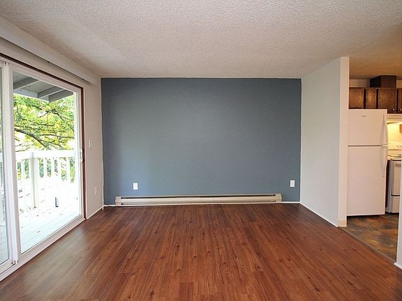 5th image of 5704 SW Beaverton Hillsdale Hwy #17