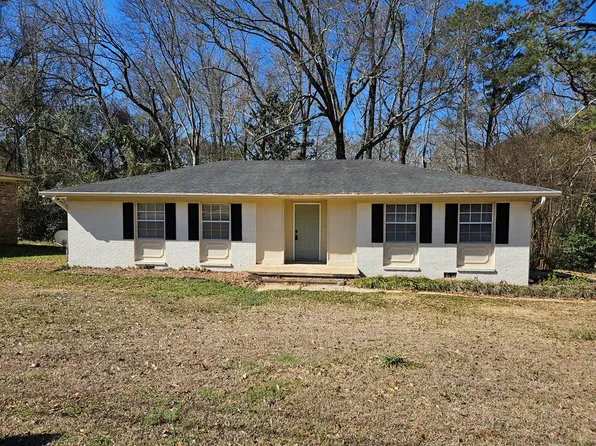 315 Azalea Dr, Eufaula, AL 36027