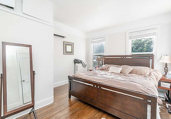 5th image of 23-64 37th St #1