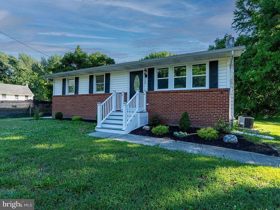 1st image of 138 E Del A Vue Ave