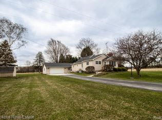 13312 Marshall Rd, Montrose, MI 48457
