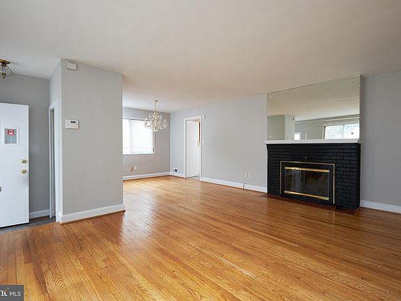 2nd image of 2311 Ashboro Dr