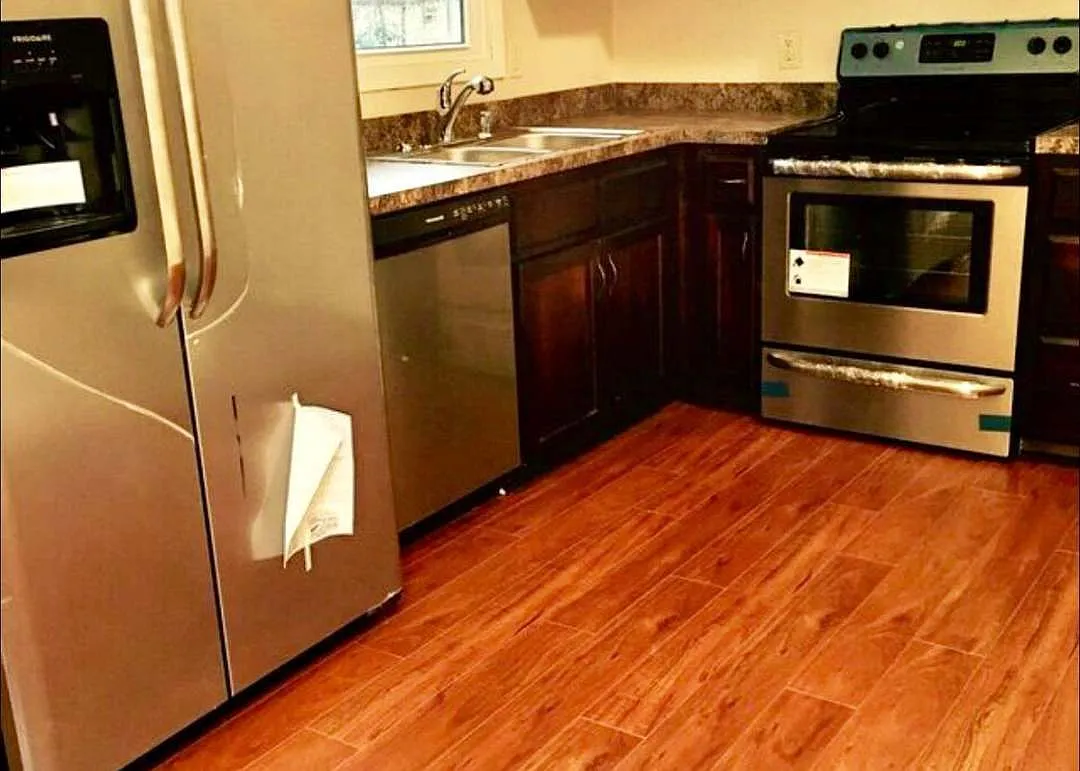 3 bed, 960 sqft, $1,500 — Photo 3