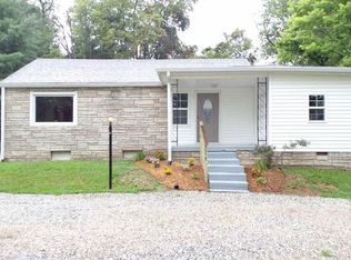 3658 N Junkins Rd, Vincennes, IN 47591