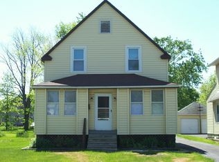 5417 Orchard St, Maple Heights, OH