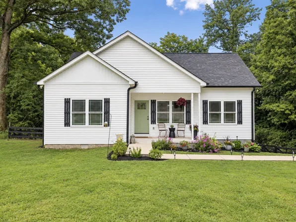 3027 Highway 49 W, Charlotte, TN 37036
