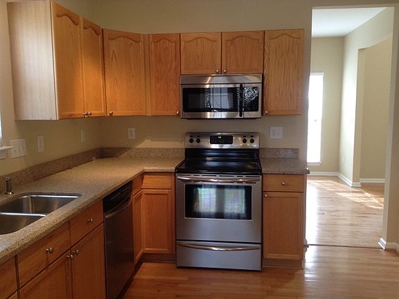 2nd image of 152 Easy St