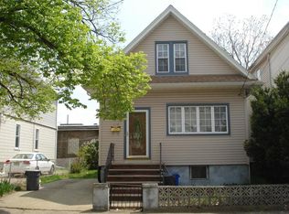 118 Grand St, Garfield, NJ 07026