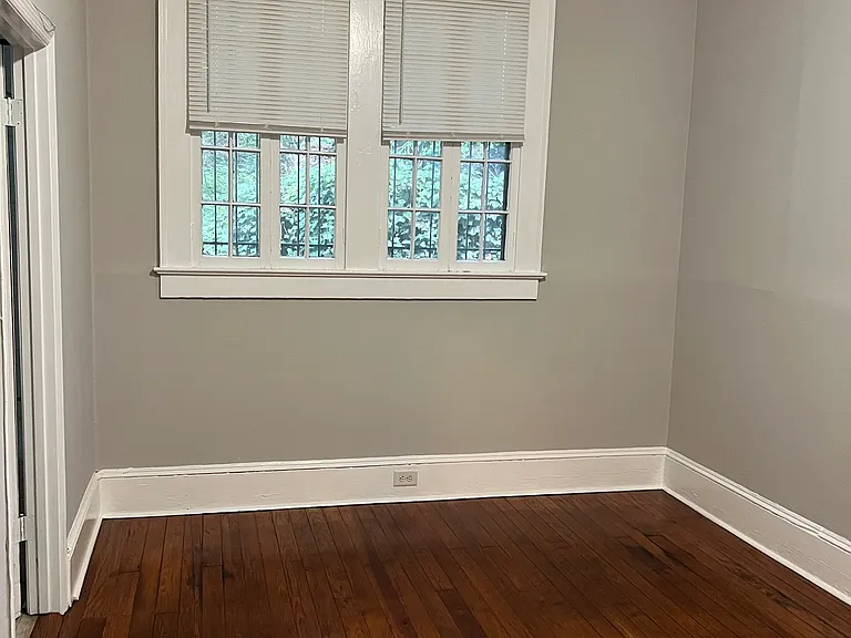 790 N Evelyn Pl NW — Photo 7