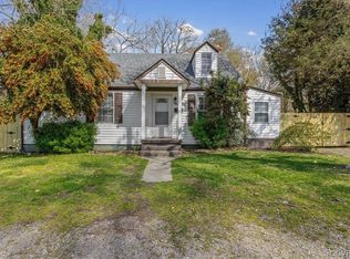 309 N 11th Ave, Hopewell, VA 23860