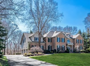 10 Shadowbrook Way, Mendham, NJ 07945