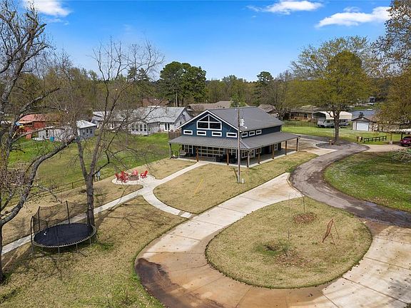 4th image of 738 County Road 2360