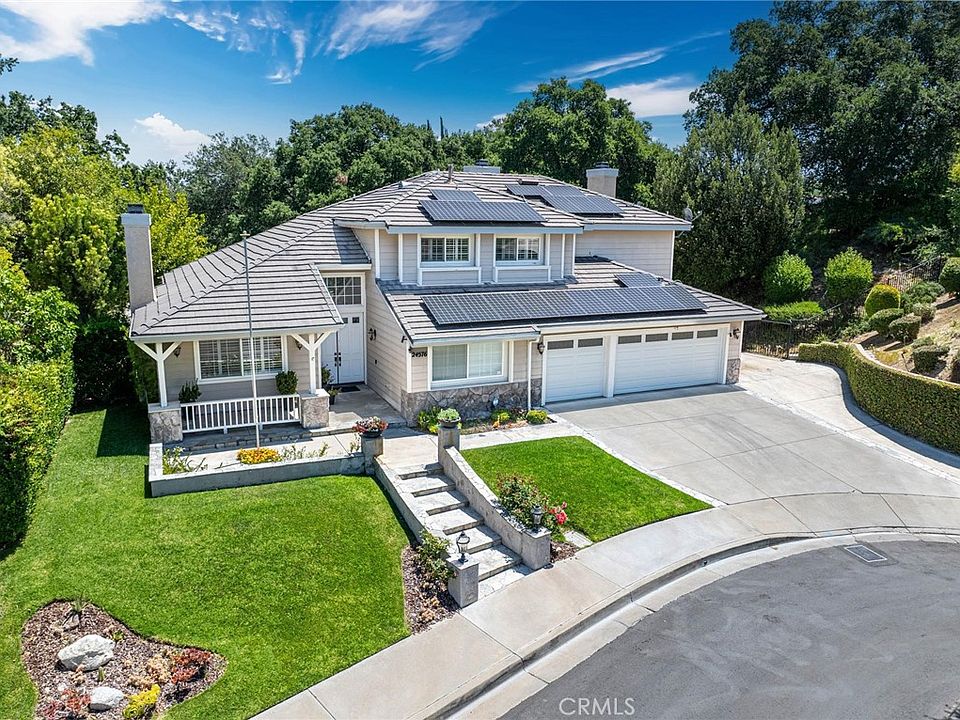 1st image of 24576 Lola Ln