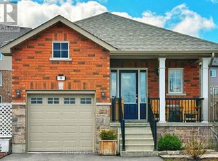 14 Summer Ln #5, Selwyn, ON K9L0G4