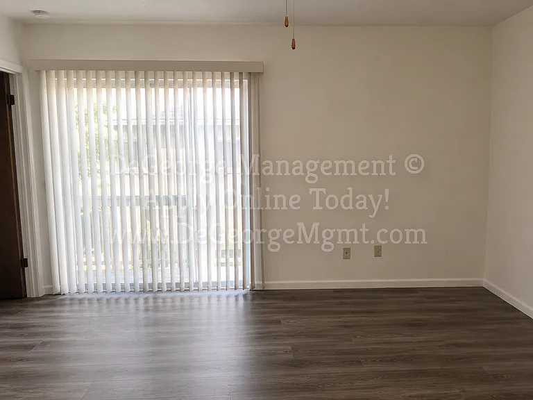 411 Madison St #1 — Photo 14