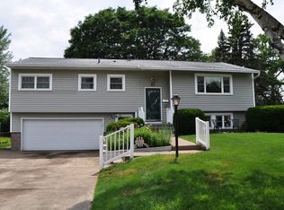 87 Westerloe Ave, Rochester, NY 14620