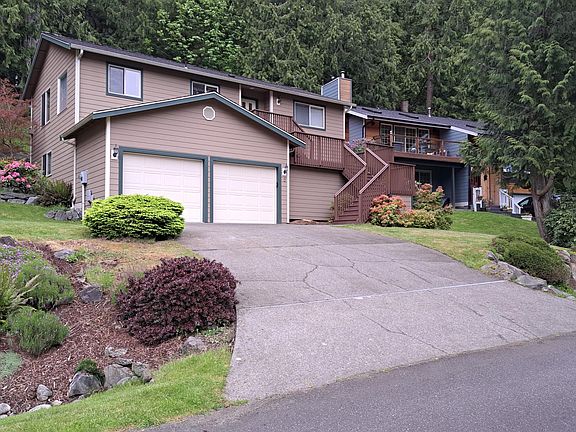 2nd image of 5 Parkview Cir