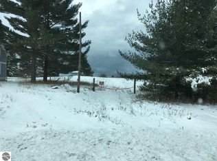 0 Hilltop Rd, Grawn, MI 49637