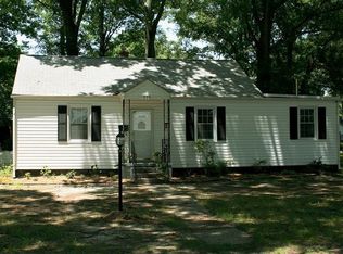 625 Morris Dr, Newport News, VA 23605