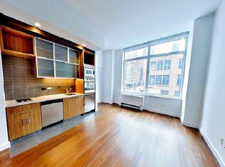 600 W 42nd St #710, New York, NY 10036