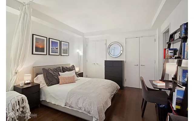Rented by Douglas Elliman | media 14