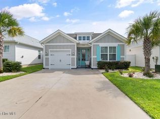 1535 Harbour Place Dr, Calabash, NC 28467