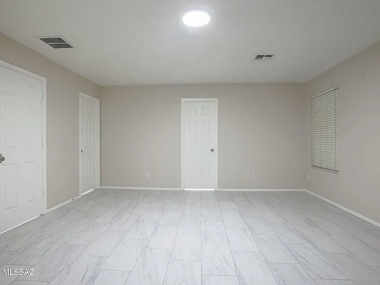 9267 N Red Diamond Ave — Photo 34