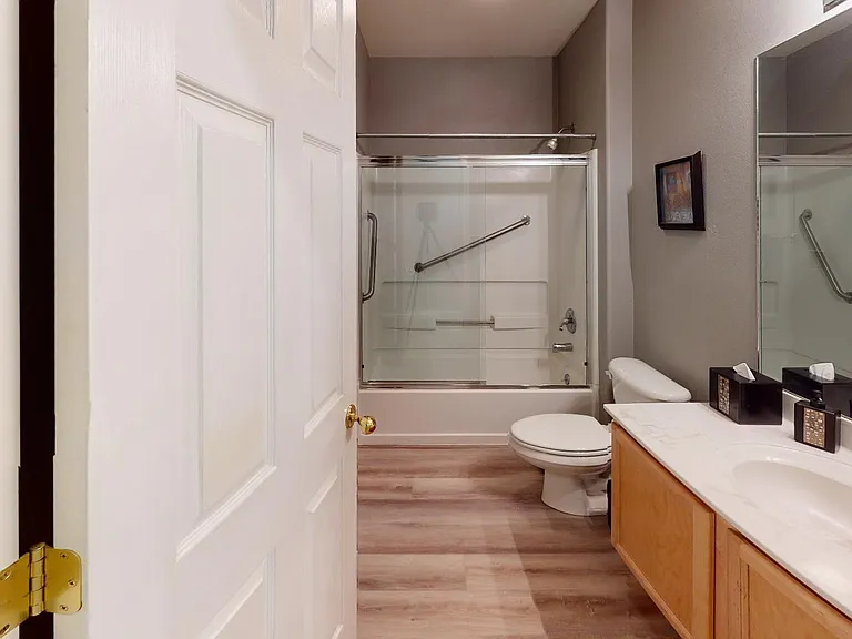 661 Woodbridge Ln — Photo 14