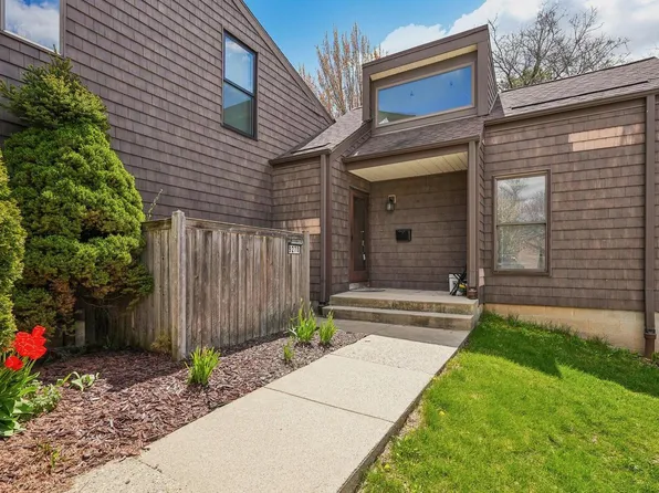 9270 N 70th STREET, Milwaukee, WI 53223