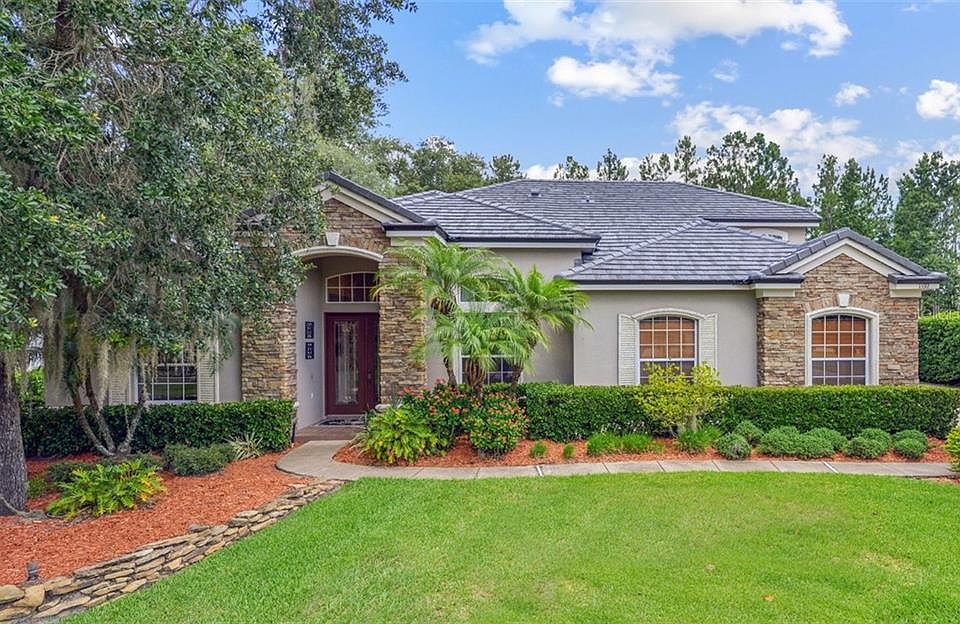 1st image of 1392 Foxtail Ct