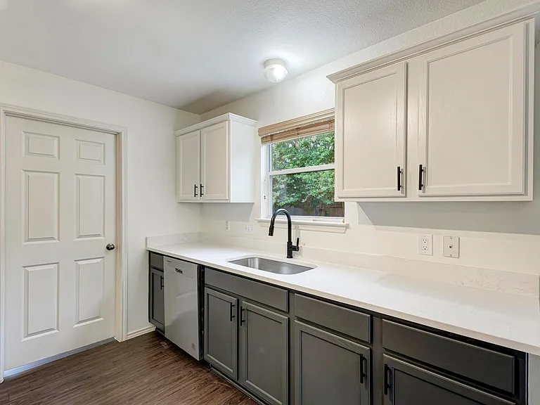 2610 Marcus Abrams Blvd — Photo 11