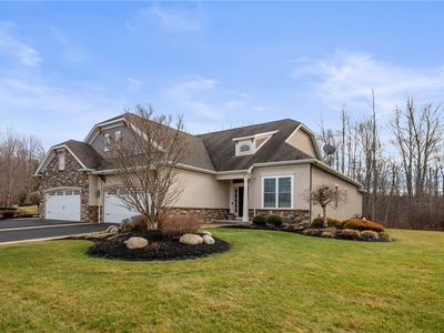 5 Aviamore Dr, Hilton, NY, 14468