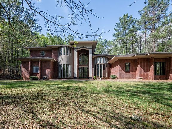 2nd image of 507 NW Biggers Rd #17