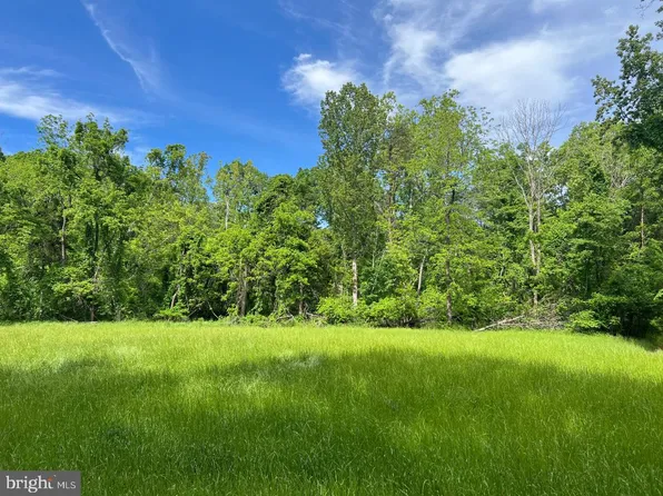 Stony Point Pass, Keswick, VA 22947