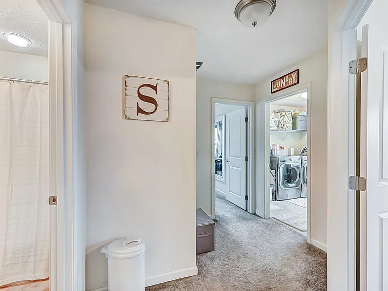 1404 Artesian Ln — Photo 29